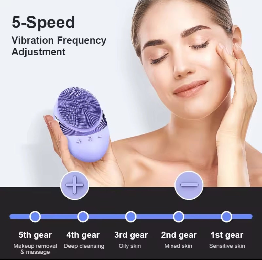 Brosse Nettoyante Visage Électrique – Éclat Lunaire ✨